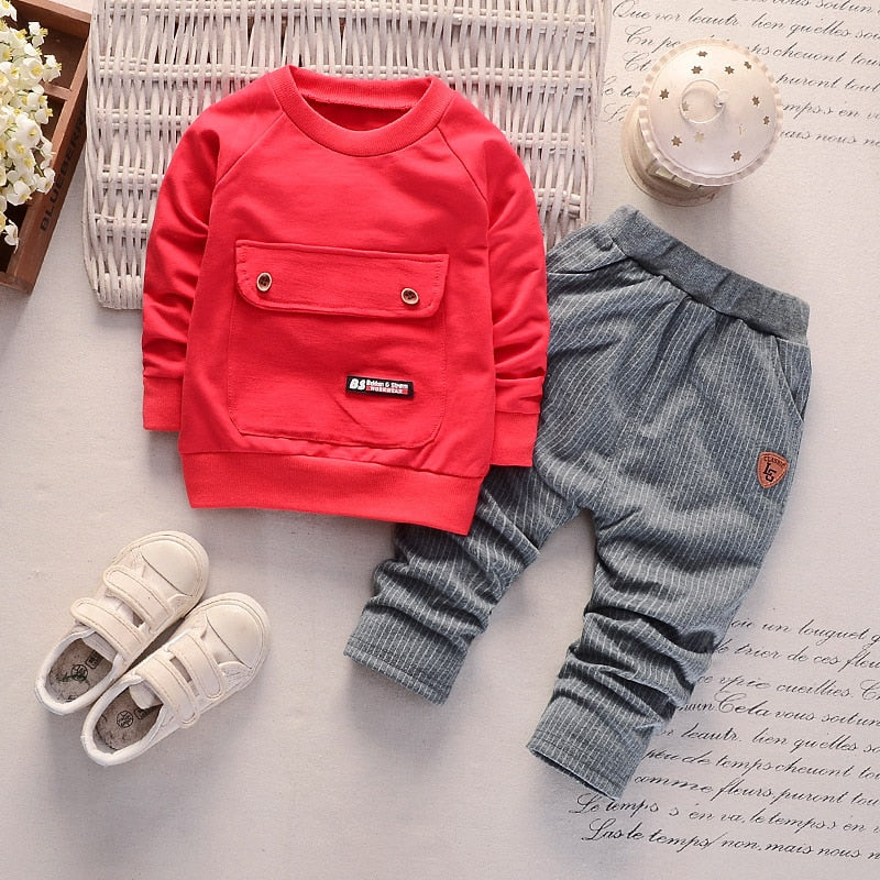 PatPat 2020 New Autumn and Winter Pocket Front Sweatshirt and Pants Set for Toddler Boy Sets Baby and Kids Clothing